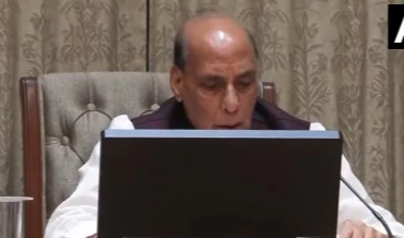 టెరిటోరియల్ ఆర్మీపై రాజ్‌నాథ్ సింగ్ కీలక భేటీ