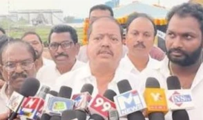 పండూరులో తాగునీటి పనులపై నానాజీ సమీక్ష