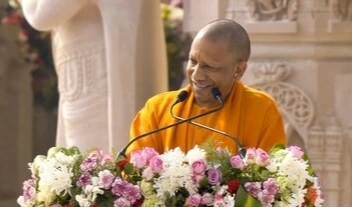 భదర్సా పేరు 'భారత్‌పూర్-భారత్‌కుండ్': యోగి
