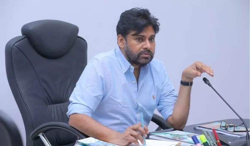 కేరళ నుంచే పవన్ పాలన.. ఆగని విధుల పర్యవేక్షణ!