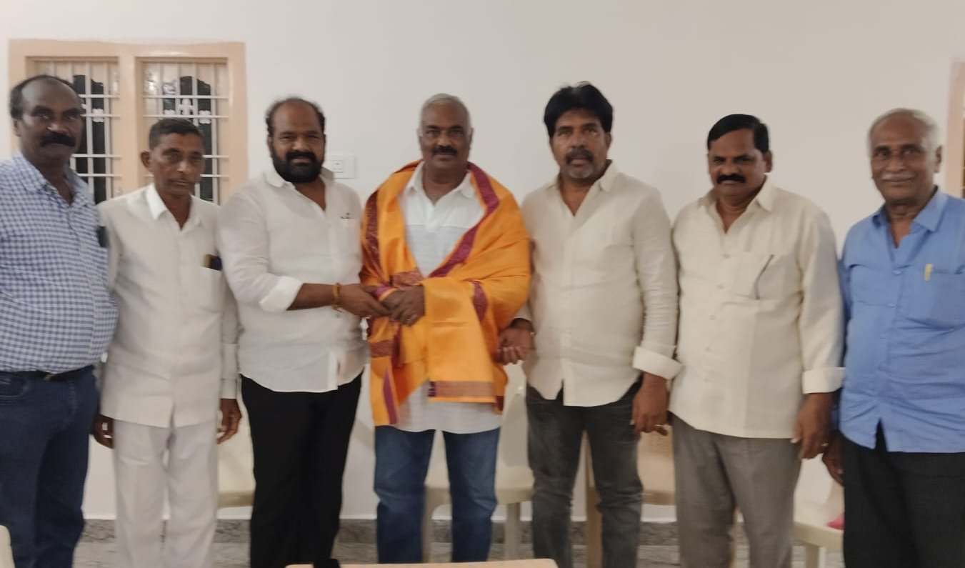 Karrapati’s Services Are Exemplary : కర్లపాటి సేవలు ఆదర్శప్రాయం – తన్నీరు నాగేశ్వరరావు