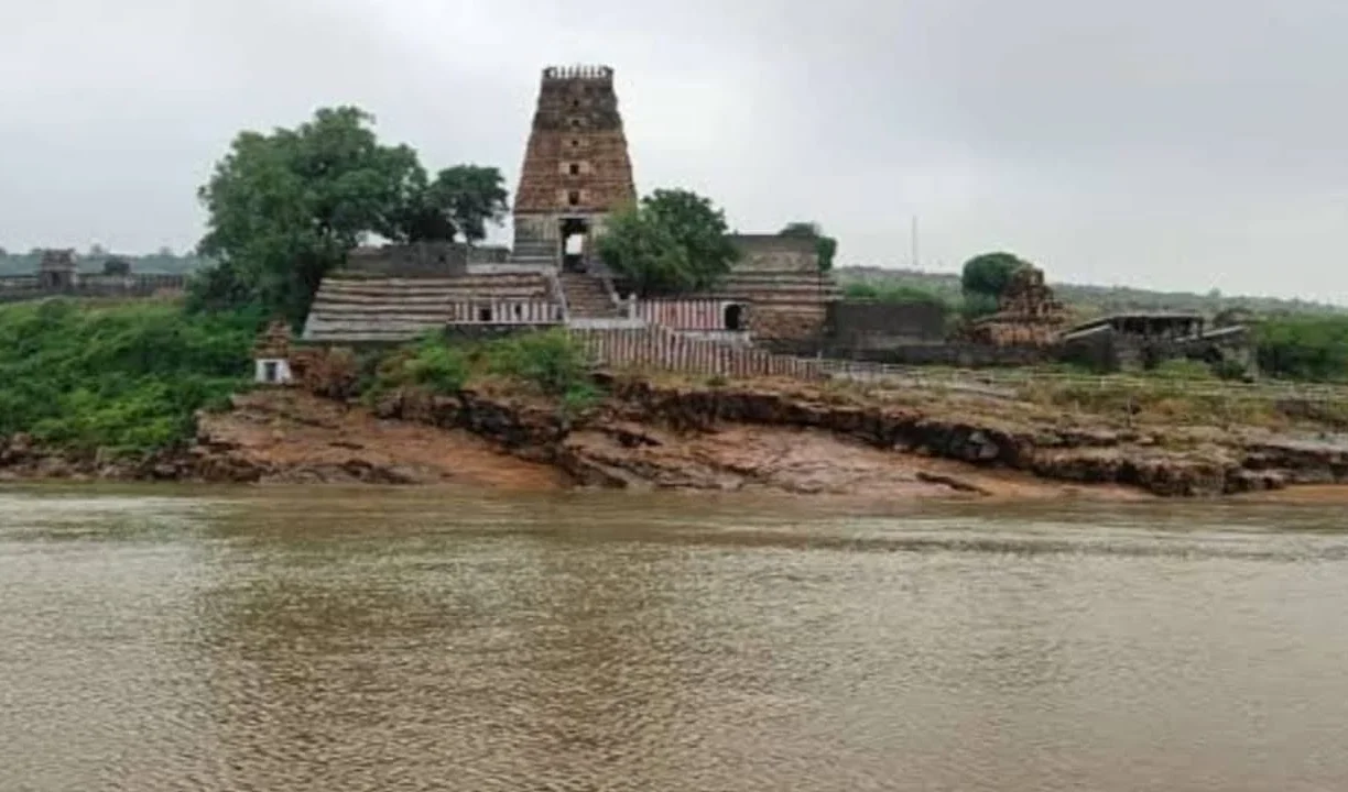 ఐదు నదుల సంగమం.. దక్షిణ కాశీ పుష్పగిరి విశిష్టత ఇదే