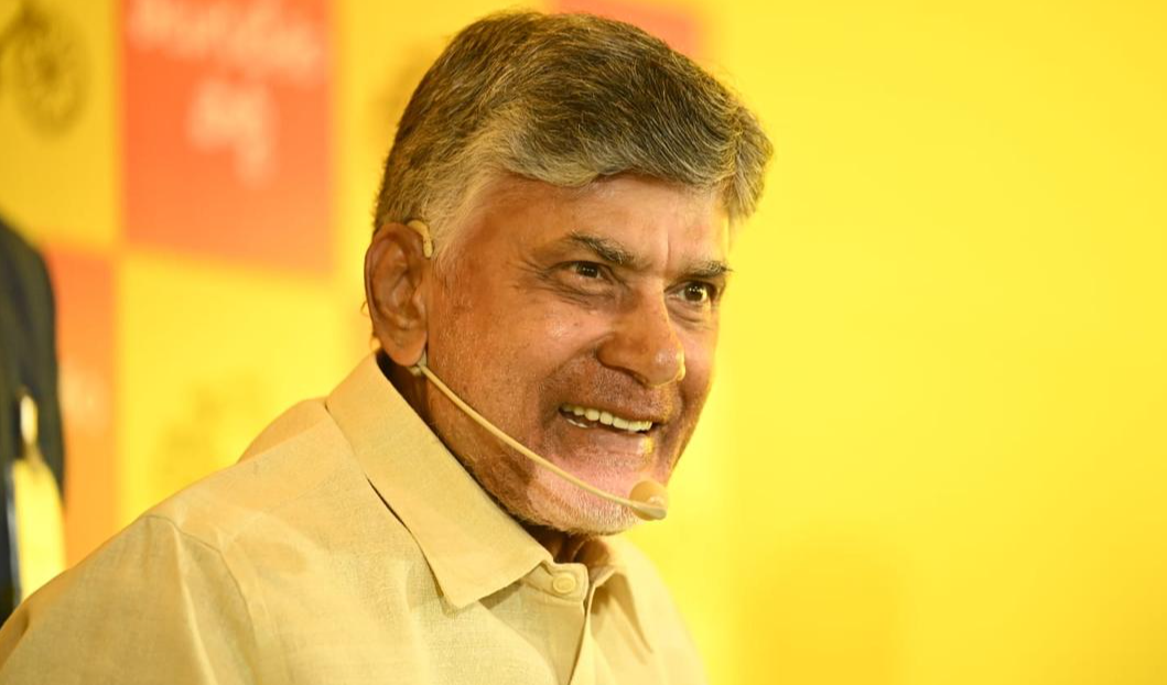 CM Chandrababu : ఇన్వెస్టర్లకు రెడ్ కార్పెట్..పరిశ్రమలకు ఇక తిప్పలుండవు..చంద్రబాబు సర్కార్ కొత్త విధానం