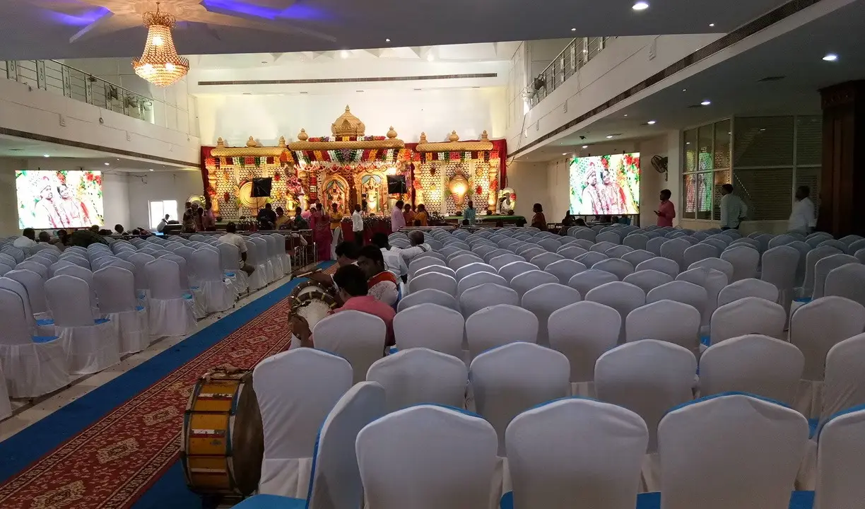 నెల్లూరులో రూపాయికే ఫంక్షన్‌ హాల్.. పేదలకు ఊరట