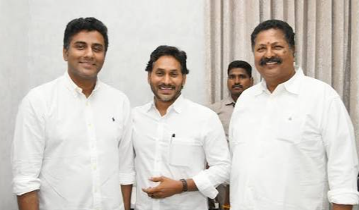 కారుమూరి సునీల్ అరెస్ట్‌ను ఖండించిన ప్రసాదరాజు
