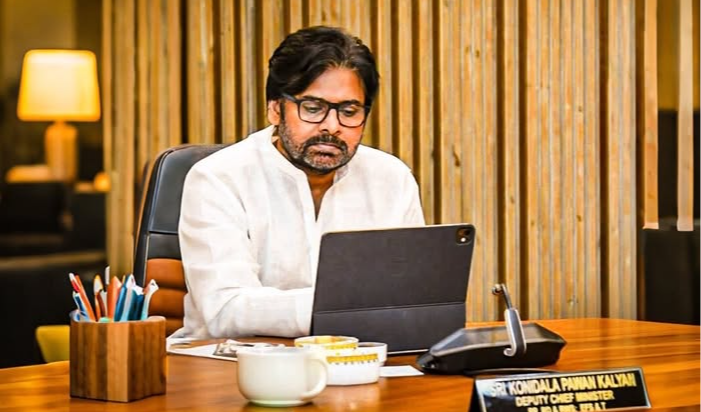 PawanKalyan :  ఫైళ్ల క్లియరెన్స్‌పై డిప్యూటీ సీఎం పవన్ కల్యాణ్ స్పష్టమైన ఫోకస్