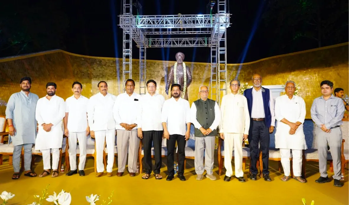 మన్మోహన్ సింగ్‌కు భారతరత్న ఇవ్వాలి: సీఎం రేవంత్