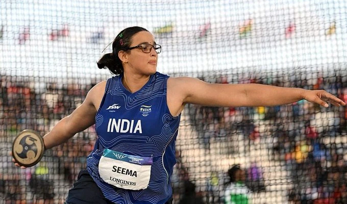 సీమా కలిరామ్నాకు కామన్వెల్త్‌లో కాంస్య పతకం