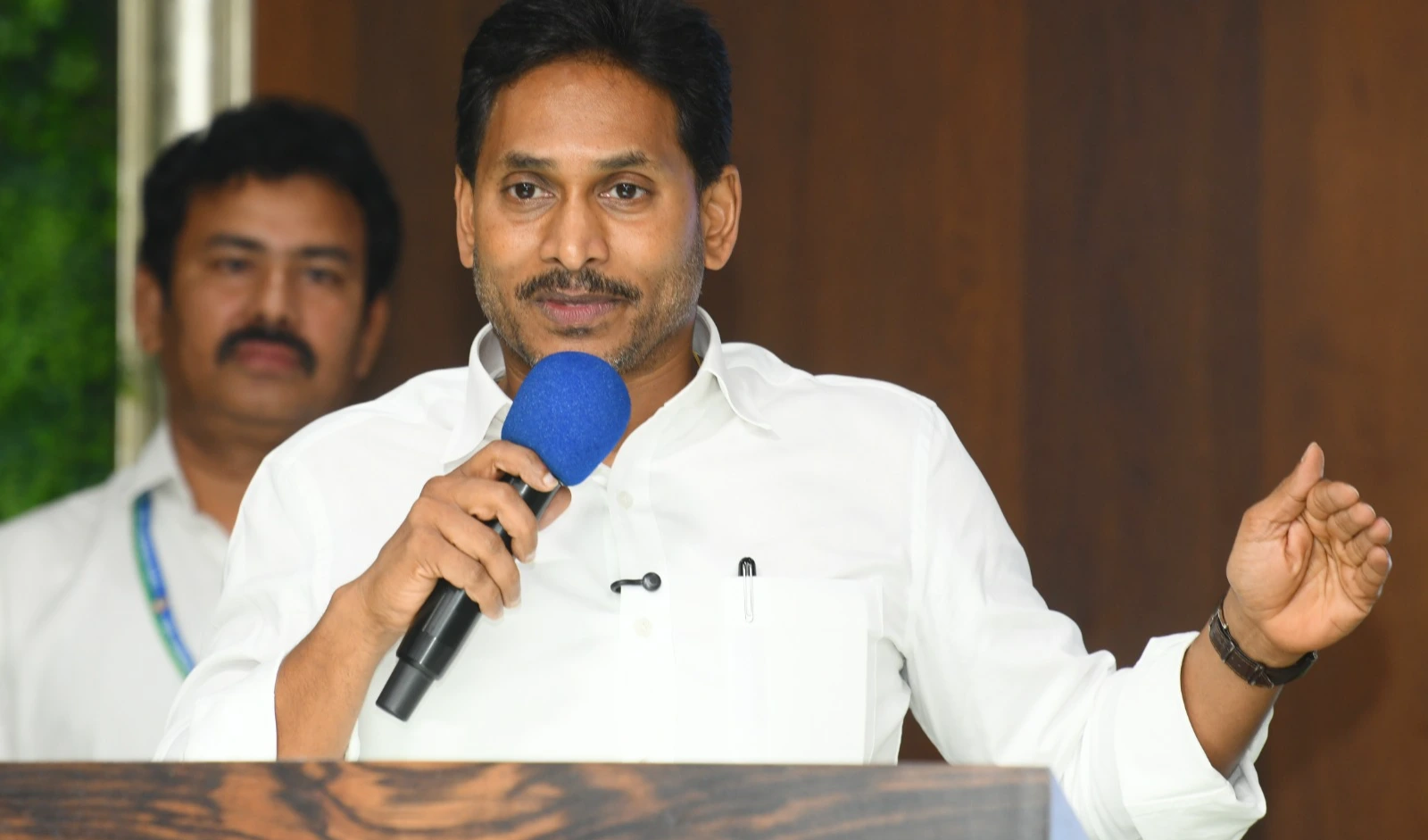 జగన్‌తో గ్రేటర్ విశాఖ నేతల సమావేశం