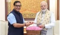 మోదీతో అసోం సీఎం హిమంత బిశ్వ శర్మ భేటీ